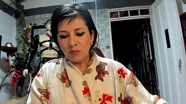 Snapshot of Erlinda-engel chatting on March 22, 2025, 12:46 pm Erlinda-engel online show from March 22, 2025, 12:46 pm