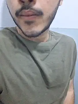 alesssterling online show from April 18, 2026, 6:34 pm