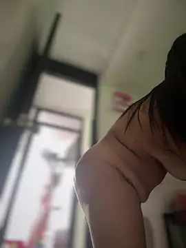 Sol biglips online show from February 20, 2025, 4:25 pm