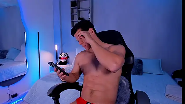 MarcoSullivan online show from October 24, 2025, 1:51 pm