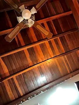 tom thick online show from November 29, 2025, 10:57 pm