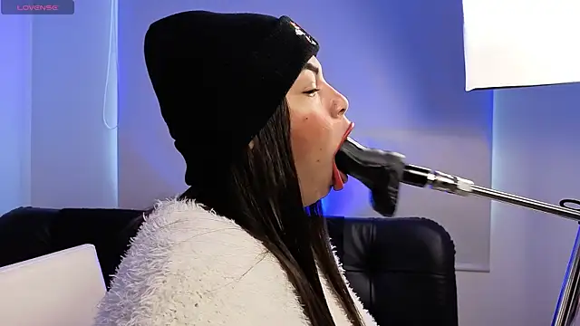 Anabel693 online show from March 27, 2026, 1:33 pm