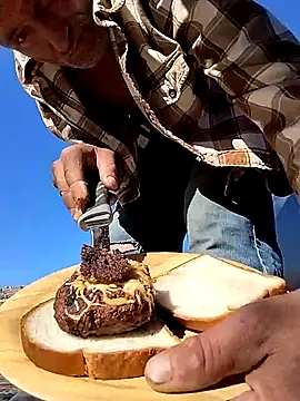 FloppyPickle4u online show from February 2, 2025, 5:59 pm