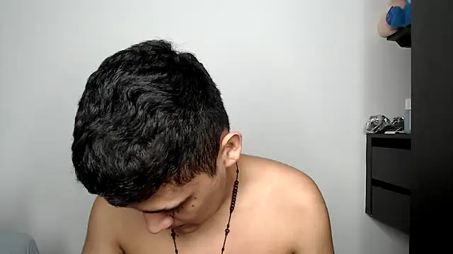 kaiine190 online show from March 20, 2026, 7:35 am