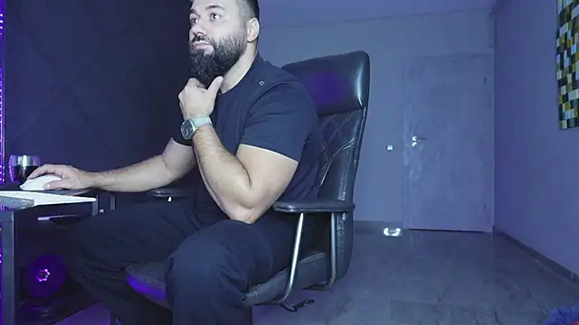 mattmasterss online show from November 27, 2025, 7:49 pm