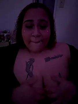 Snapshot of Juicyjordie chatting on December 2, 2024, 5:59 am Juicyjordie online show from December 2, 2024, 5:59 am