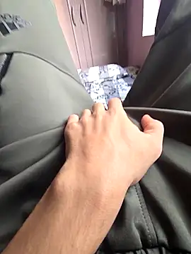 Yours1311 online show from October 31, 2025, 10:49 am