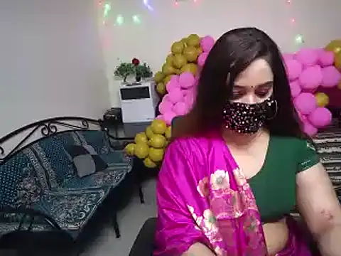 Snapshot of Arushisingh8888 chatting on December 21, 2024, 11:33 am Arushisingh8888 online show from December 21, 2024, 11:33 am