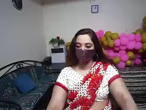 Snapshot of Arushisingh8888 chatting on December 22, 2024, 9:33 am Arushisingh8888 online show from December 22, 2024, 9:33 am