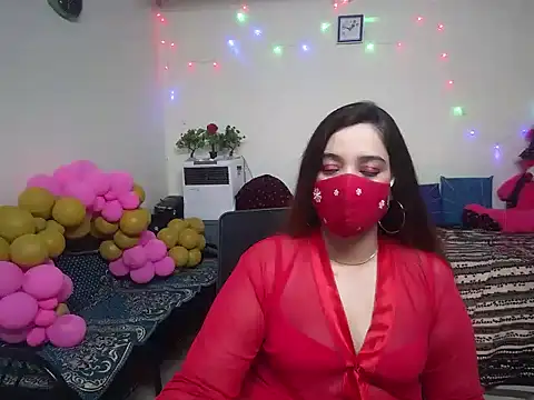 Snapshot of Arushisingh8888 chatting on January 7, 2025, 8:13 am Arushisingh8888 online show from January 7, 2025, 8:13 am