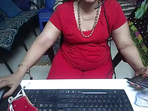 Snapshot of Arushisingh8888 chatting on March 3, 2025, 7:32 am Arushisingh8888 online show from March 3, 2025, 7:32 am