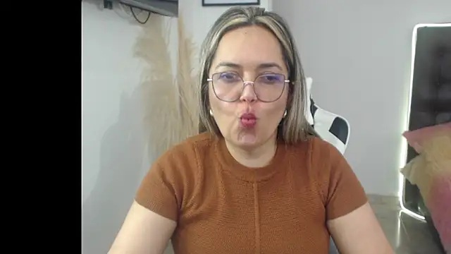 samy vsn online show from November 30, 2025, 6:56 pm