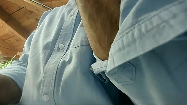 TWENTYONE0021 online show from November 13, 2025, 4:17 pm