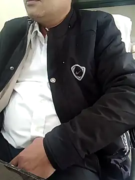 Snapshot of Hot-man39 chatting on December 24, 2024, 4:55 am Hot-man39 online show from December 24, 2024, 4:55 am