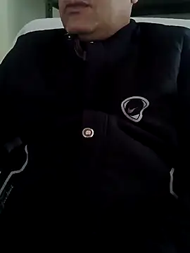 Snapshot of Hot-man39 chatting on December 28, 2024, 10:58 am Hot-man39 online show from December 28, 2024, 10:58 am