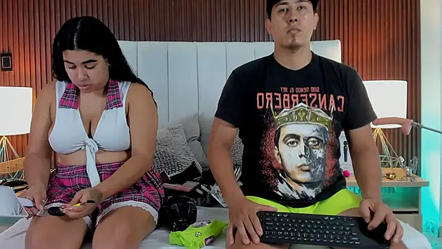 Liana Asaff online show from March 20, 2025, 8:40 pm