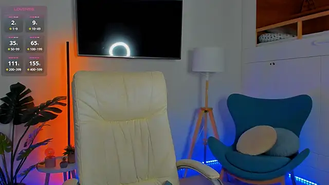 Snapshot of Micky__love chatting on March 18, 2026, 7:50 pm Micky love online show from March 18, 2026, 7:50 pm