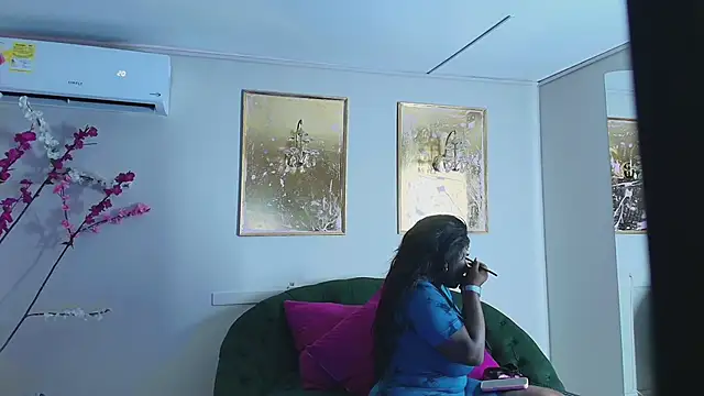 blaisysmith online show from April 7, 2026, 11:32 am