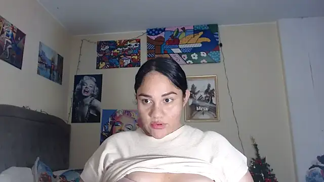 melissa4855 online show from December 17, 2025, 2:28 am