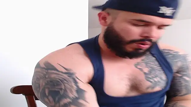 Snapshot of alexandergranda71 chatting on December 27, 2024, 4:54 pm alexandergranda71 online show from December 27, 2024, 4:54 pm