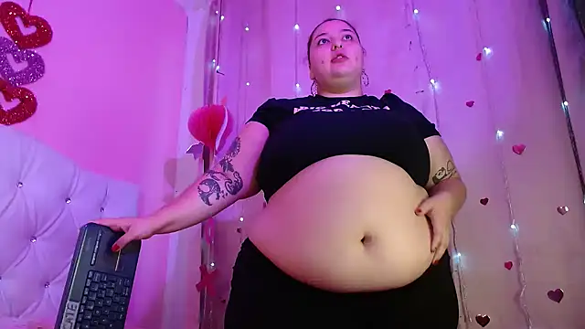 HECATE 23 online show from April 18, 2026, 1:26 pm