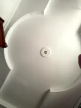 emiss  online show from September 18, 2025, 3:14 pm