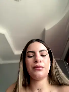 emiss  online show from September 24, 2025, 3:37 pm