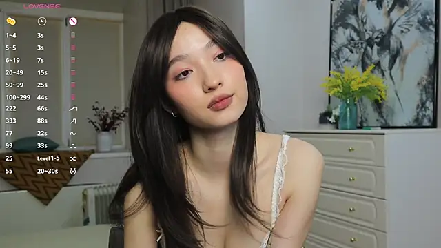 ikuyo  online show from April 25, 2026, 4:48 pm