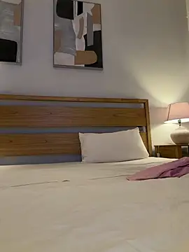 streetdoll online show from March 16, 2026, 12:49 am