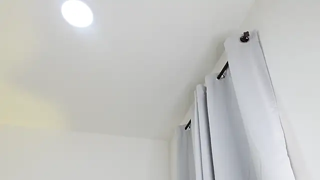 Snapshot of khloe_kaczka_ chatting on January 4, 2025, 1:10 pm khloe kaczka online show from January 4, 2025, 1:10 pm