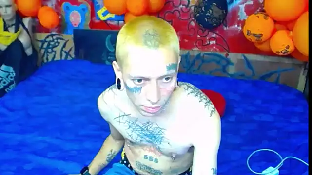 deivid estrada online show from October 18, 2025, 4:41 pm