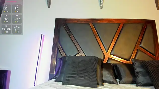 EmiliWilliams online show from March 14, 2026, 10:15 pm