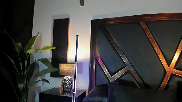 EmiliWilliams online show from March 22, 2026, 9:18 pm