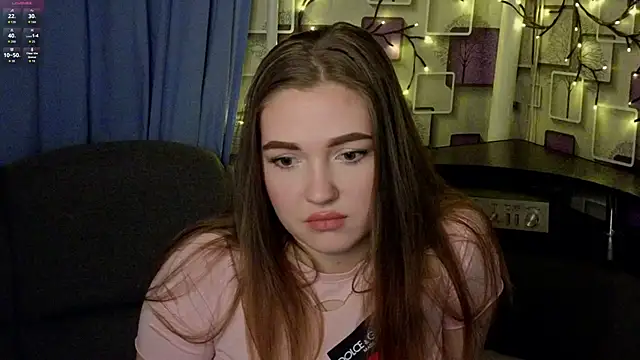 Snapshot of Grace_Fantasy chatting on February 1, 2026, 12:09 am Grace Fantasy online show from February 1, 2026, 12:09 am