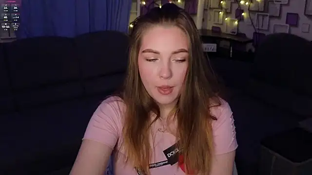 Snapshot of Grace_Fantasy chatting on February 2, 2026, 12:42 am Grace Fantasy online show from February 2, 2026, 12:42 am