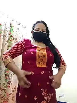 Snapshot of Payel-Sen chatting on February 1, 2025, 6:51 pm Payel-Sen online show from February 1, 2025, 6:51 pm