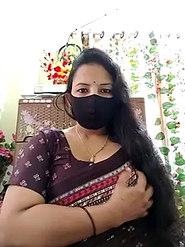 Snapshot of Payel-Sen chatting on February 8, 2025, 5:18 am Payel-Sen online show from February 8, 2025, 5:18 am