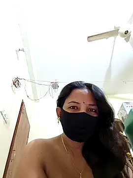 Snapshot of Payel-Sen chatting on February 10, 2025, 9:25 pm Payel-Sen online show from February 10, 2025, 9:25 pm