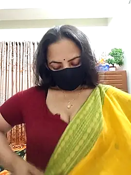 Payel-Sen online show from November 10, 2025, 7:02 pm