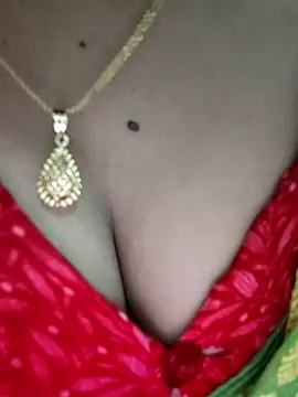 Payel-Sen online show from November 18, 2025, 6:23 pm