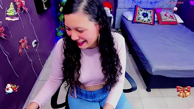 Lana stone  online show from December 24, 2024, 8:22 am