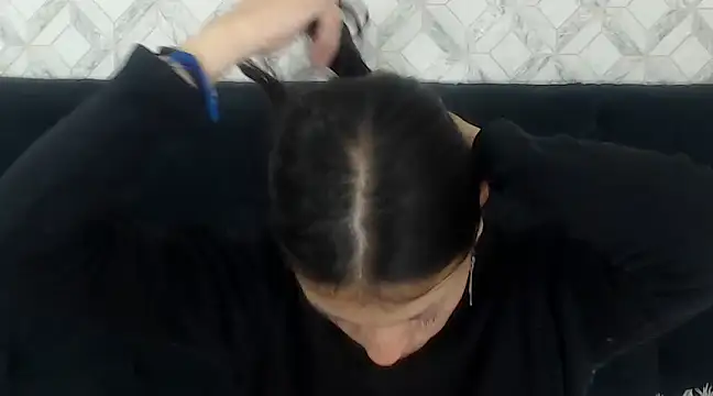 Snapshot of Emma-Wilson chatting on February 26, 2025, 10:36 am Emma-Wilson online show from February 26, 2025, 10:36 am