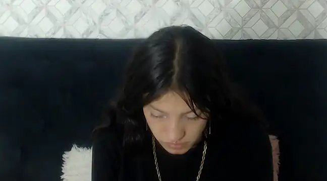 Snapshot of Emma-Wilson chatting on February 26, 2025, 5:39 pm Emma-Wilson online show from February 26, 2025, 5:39 pm