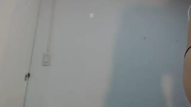 Snapshot of Emma-Wilson chatting on March 22, 2025, 12:06 am Emma-Wilson online show from March 22, 2025, 12:06 am