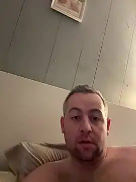 IrishManc online show from November 3, 2025, 11:00 am