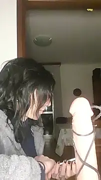 freyamoret online show from February 2, 2026, 4:55 am