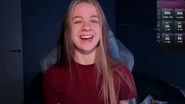 candy maggie online show from October 2, 2025, 6:04 pm