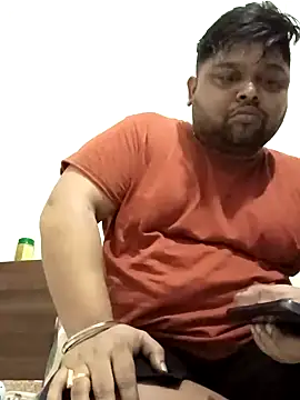 Snapshot of julywwrt chatting on December 18, 2024, 6:46 pm julywwrt online show from December 18, 2024, 6:46 pm