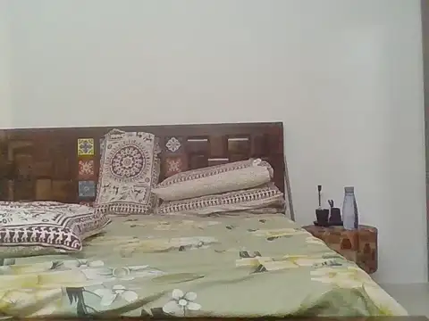 Snapshot of julywwrt chatting on October 12, 2025, 9:52 am julywwrt online show from October 12, 2025, 9:52 am