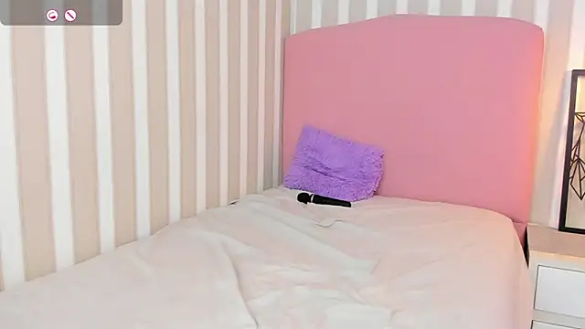 AMELIETARSON online show from January 18, 2025, 10:28 pm